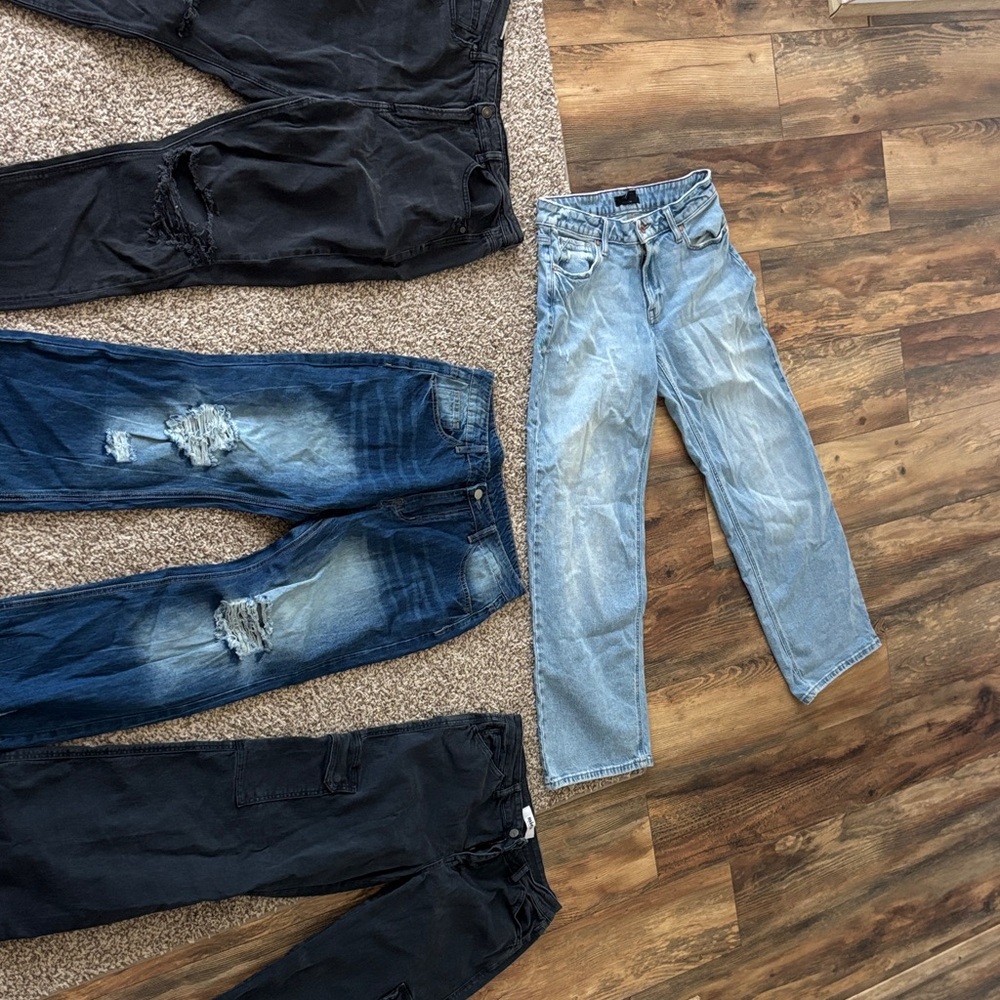 Men's Black and Blue Jeans